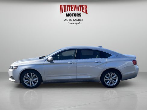 Used 2019 Chevrolet Impala LT FWD image 2