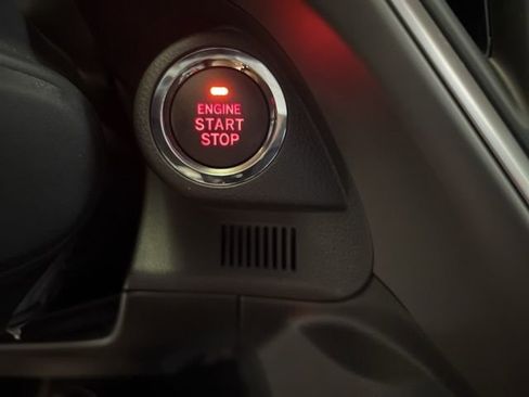 Certified 2025 Subaru Crosstrek 2.0i Premium image 35