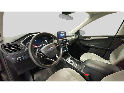 Used 2022 Ford Escape SE w/ Cold Weather Package image 10