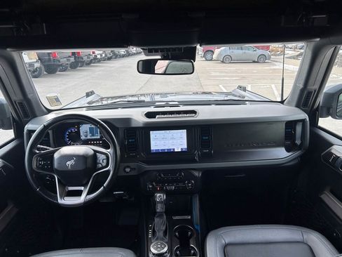 Certified 2021 Ford Bronco Black Diamond w/ Sasquatch Package image 31