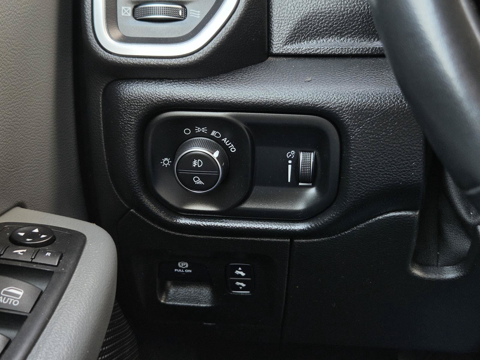 Used 2020 RAM 1500 Big Horn AWD/4WD image 20