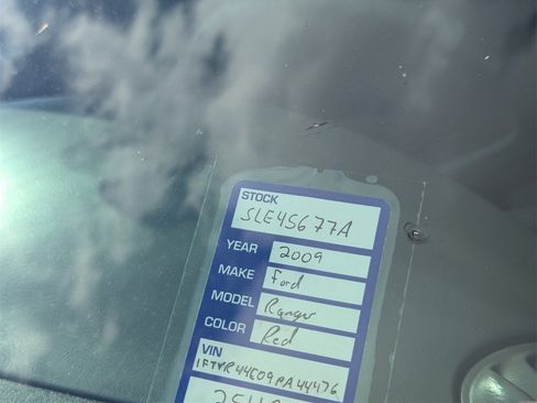 Used 2009 Ford Ranger XLT image 6