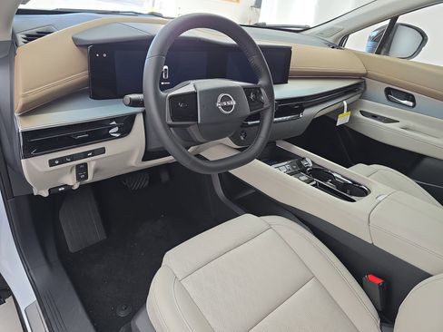 New 2026 Nissan Murano Platinum w/ Cargo Package AWD/4WD image 16