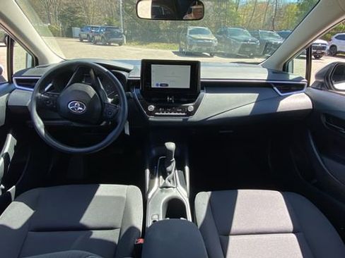 Used 2025 Toyota Corolla LE FWD image 13
