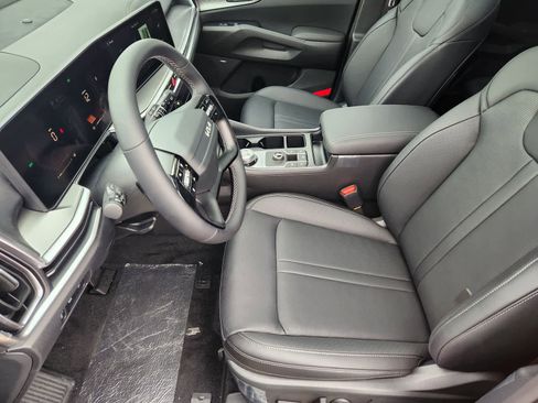 New 2026 Kia Sorento EX w/ EX Premium Package FWD image 12
