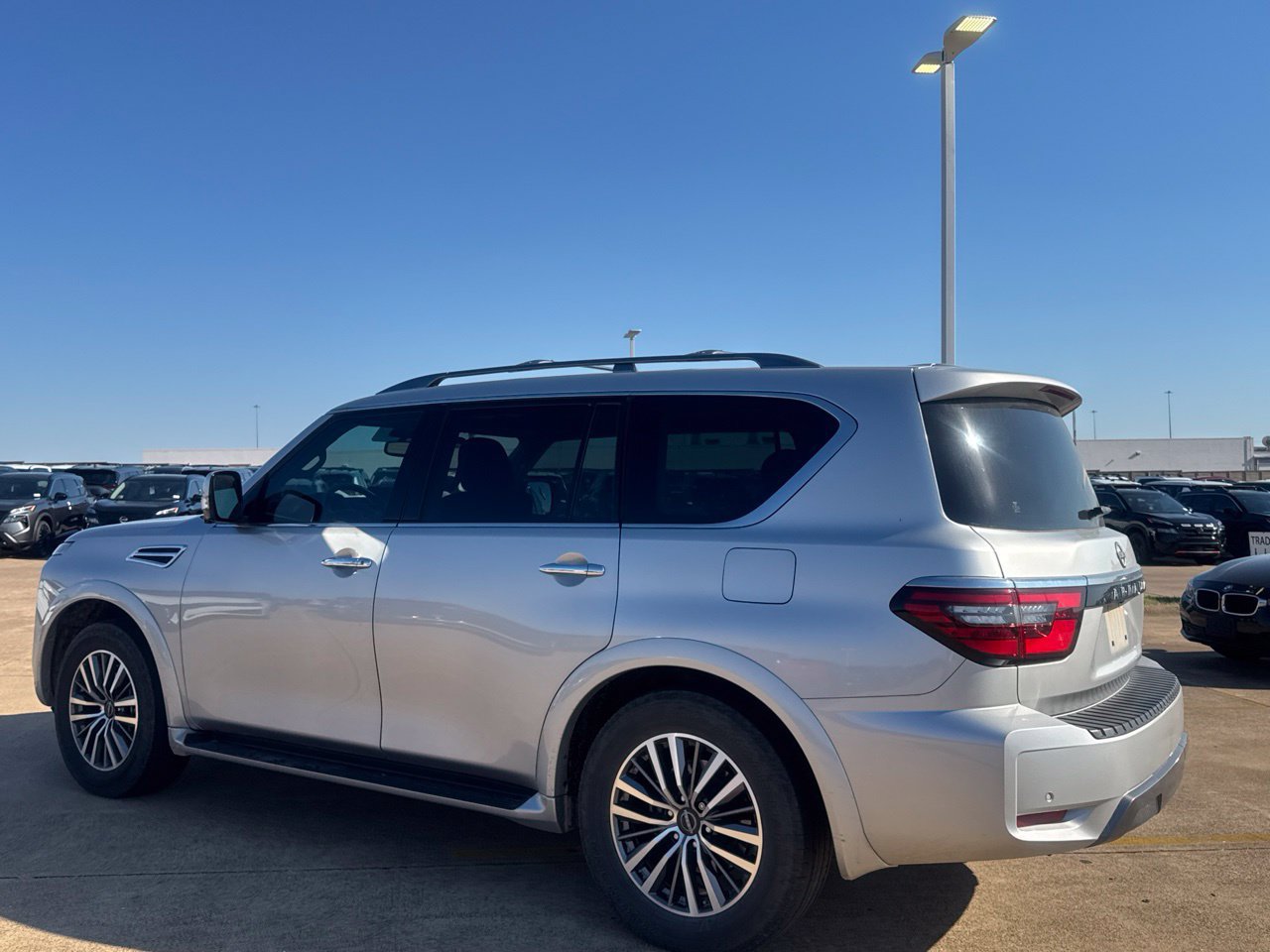 Certified 2023 Nissan Armada SL w/ Captain's Chairs Package AWD/4WD image 17