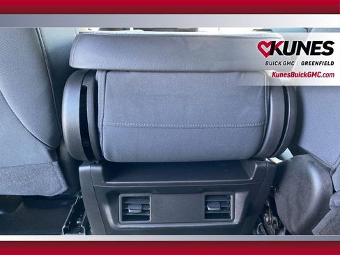 Used 2020 Chevrolet Silverado 1500 LT w/ Remote Start Package image 29