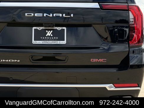 New 2026 GMC Yukon XL Denali w/ Denali Reserve Package AWD/4WD image 5