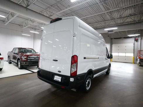 Used 2024 Ford Transit 250 148 High Roof image 13
