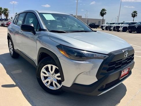 Used 2026 Toyota Corolla Cross L FWD image 1