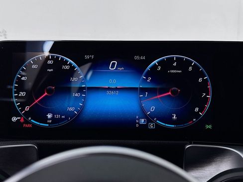 Certified 2022 Mercedes-Benz GLB 250 4MATIC image 19