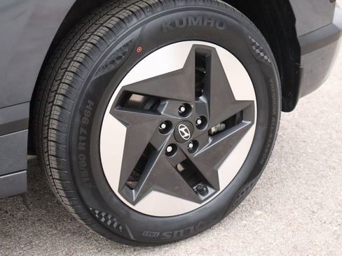 Used 2024 Hyundai Kona SEL image 43