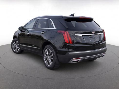 Used 2024 Cadillac XT5 Premium Luxury FWD image 3