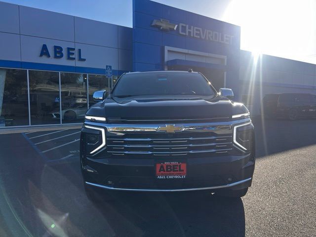 Used 2026 Chevrolet Suburban Premier AWD/4WD image 3