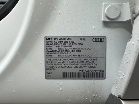 Used 2023 Audi Q5 2.0T Premium w/ Convenience Package image 11