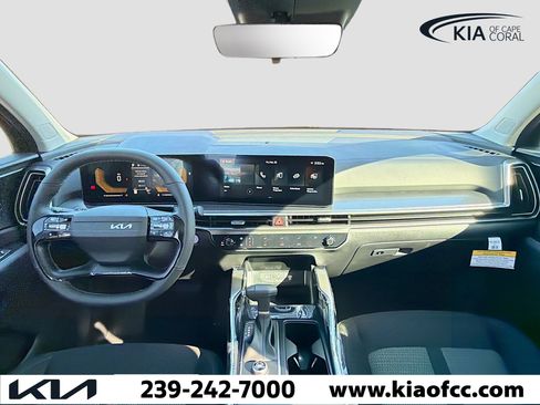 New 2026 Kia Sorento LX image 16