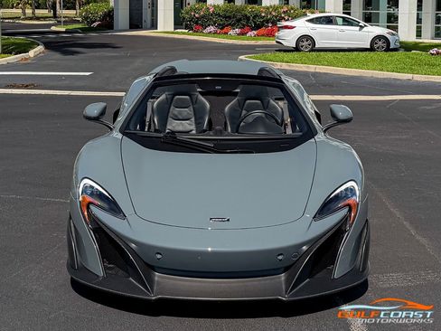 Used 2016 McLaren 675LT image 9
