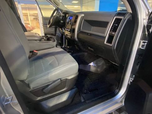 Used 2015 RAM 2500 Tradesman w/ Chrome Appearance Group image 14