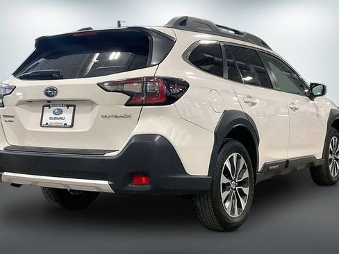 Used 2023 Subaru Outback Limited AWD/4WD image 13