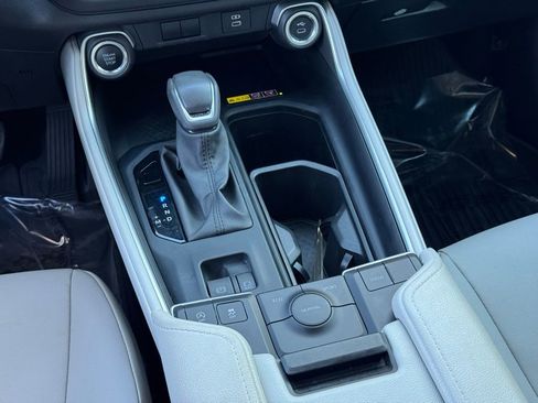 Used 2024 Toyota Grand Highlander XLE image 15