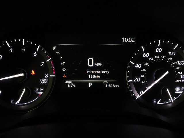 Used 2021 Toyota Highlander XLE AWD/4WD image 18
