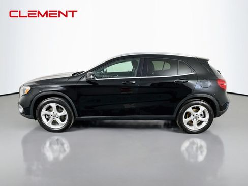 Used 2020 Mercedes-Benz GLA 250 w/ Premium Package image 5