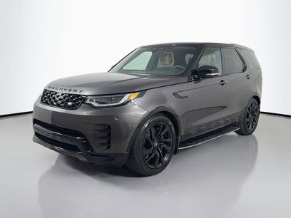 Certified 2024 Land Rover Discovery Dynamic SE