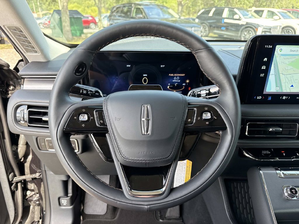 New 2027 Lincoln Aviator 2WD image 27