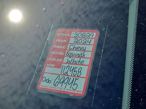 Used 2024 Chevrolet Equinox LT image 10