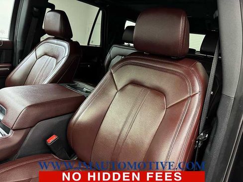 Used 2023 Ford Expedition Limited image 14