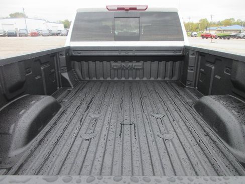 New 2026 GMC Sierra 3500 SLE w/ SLE Value Package image 7