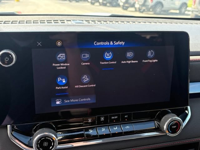Used 2024 Chevrolet Colorado Z71 w/ Advanced Trailering Package AWD/4WD image 18