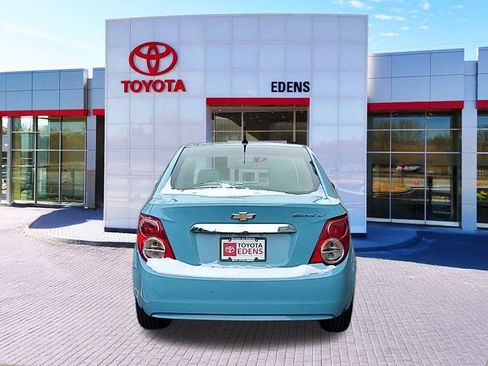 Used 2014 Chevrolet Sonic LT image 4