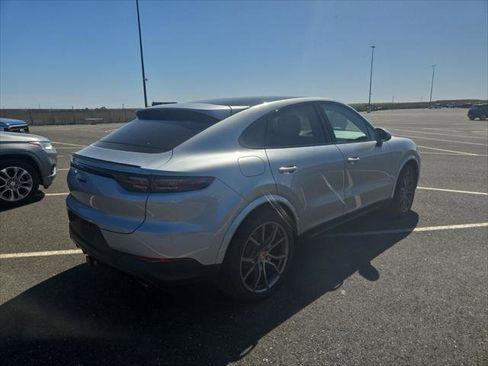 Used 2021 Porsche Cayenne Coupe AWD/4WD image 24