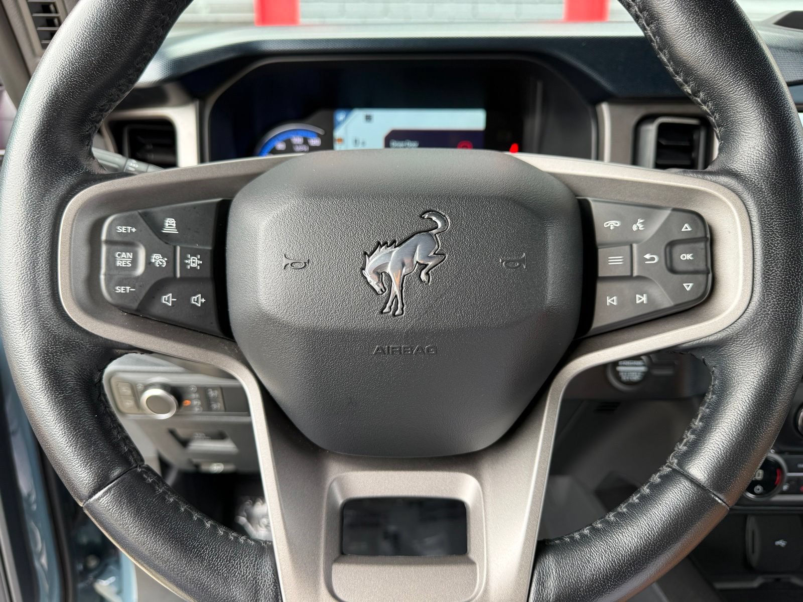 Used 2021 Ford Bronco First Edition AWD/4WD image 27