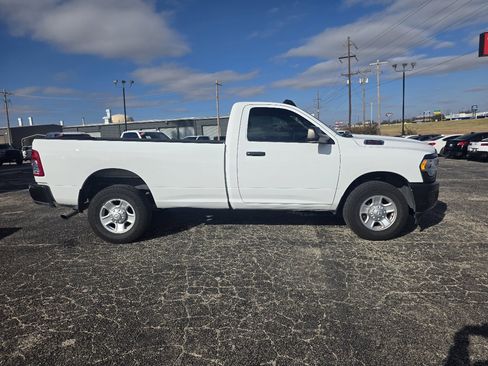 Used 2022 RAM 3500 Tradesman image 8
