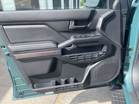 New 2026 Toyota 4Runner TRD Off-Road AWD/4WD image 10