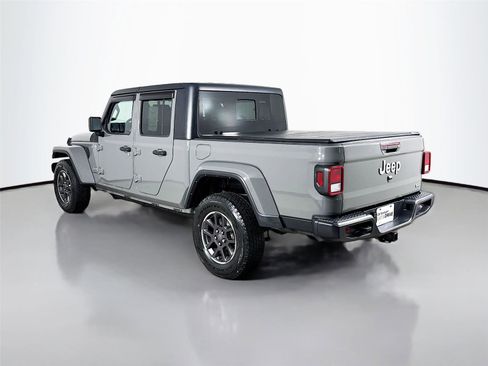 Used 2021 Jeep Gladiator Overland w/ Popular Equipment Package image 6