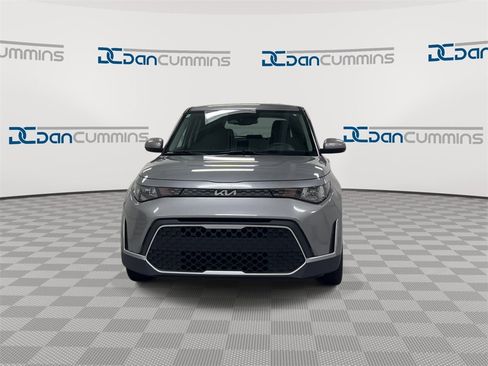 Used 2023 Kia Soul S image 3