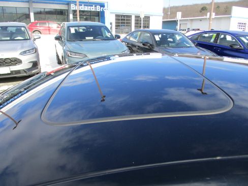 Certified 2023 Honda Accord EX image 11