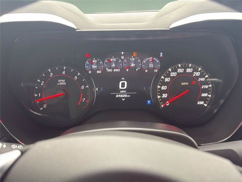 Used 2020 Chevrolet Camaro SS RWD image 19