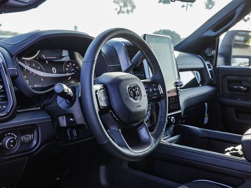 New 2026 RAM 2500 Limited AWD/4WD image 24