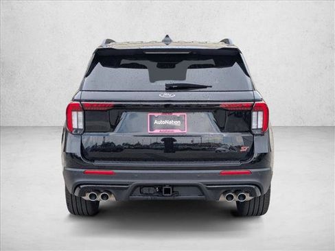New 2026 Ford Explorer ST AWD/4WD image 8