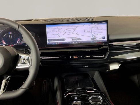 New 2026 BMW 530i xDrive AWD/4WD image 7