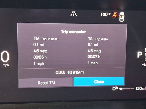 Used 2024 Volvo XC40 B5 Plus w/ Climate Package AWD/4WD image 22