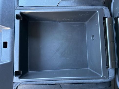 Used 2020 Chevrolet Silverado 1500 LT w/ Fleet Comfort Package image 29