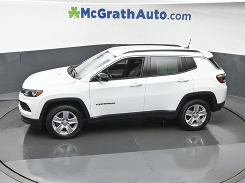 Used 2022 Jeep Compass Latitude w/ Convenience Group image 19