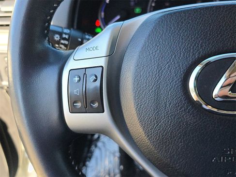 Used 2012 Lexus CT 200h image 23