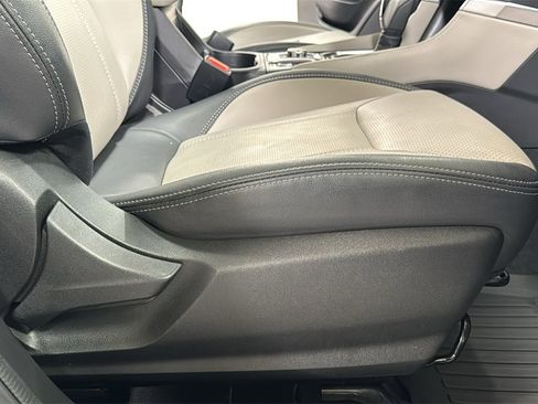 Used 2023 Subaru Forester Limited w/ Popular Package #2 image 20