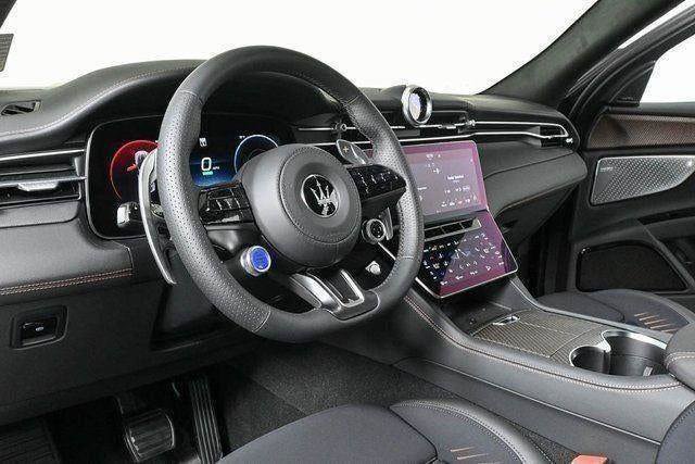 New 2025 Maserati Grecale Folgore AWD/4WD image 8